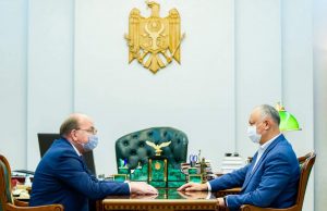 Додон встретился с послом России