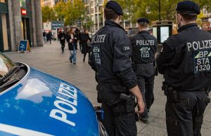 Полиция Германии провела обыски в связи с терактом в Вене