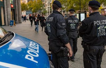 Полиция Германии провела обыски в связи с терактом в Вене