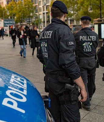 Полиция Германии провела обыски в связи с терактом в Вене