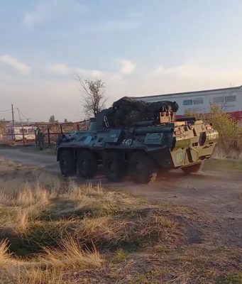 Российские миротворцы вошли в Степанакерт