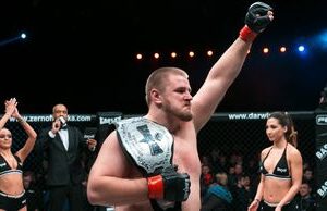 Боец ММА Александр Романов: Три раза откладывался мой дебют