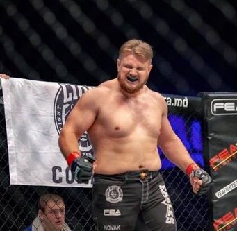 Романов назвал имя следующего спортсмена, с которым жаждет боя