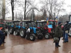 Паскару: За рулем тракторов, которые наезжали на полицейских, были комбатанты