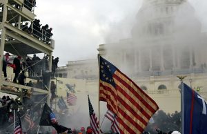 По следам вчерашего штурма Капитолия