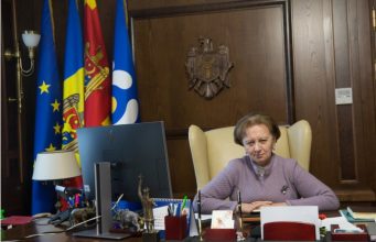 Спикер парламента пообщалась со своим турецким коллегой