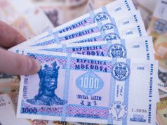 В Кишиневе мужчина нашел много денег и не стал их себе присваивать