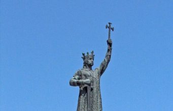 La Chișinău a fost marcată a 546-a aniversare a victoriei lui Ștefan cel Mare în bătălia de la Vaslui