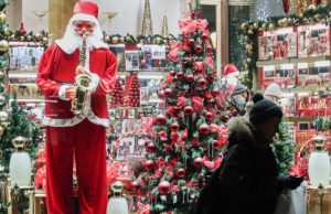 Новый год и коронавирус: с жестким локдауном, полицией и комендантским часом