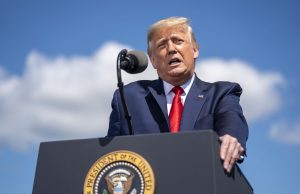 Трамп объявил о запуске собственной соцсети трамп