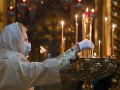 Церковь рекомендует пожилым людям поберечься ковида в Рождество