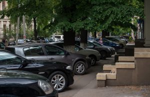 Ион Чебан заявил, что взял под личный контроль проблему парковок в Кишиневе парковка