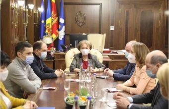 Спикер обсудила с членами кабмина пандемическую ситуацию