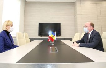 Ирина Влах обсудила с Олегом Васнецовым ситуацию в Гагаузии