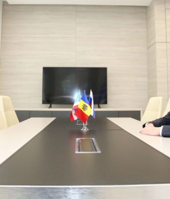 Ирина Влах обсудила с Олегом Васнецовым ситуацию в Гагаузии