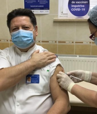 Штефан Гацкан – первый депутат, привившийся от коронавируса