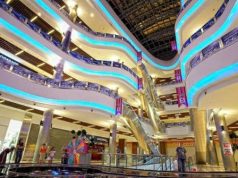 С завтрашнего дня торговые центры и непродовольственные магазины будут работать до 18.00