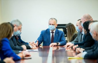 ПСРМ поставит в парламенте вопрос о факте узурпации власти судьями КС