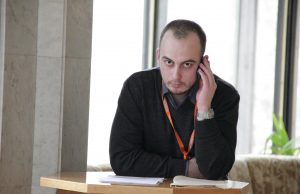 Костыркин: мы наблюдаем за политическим противостоянием, не учитывающим мнение народа Костыркин