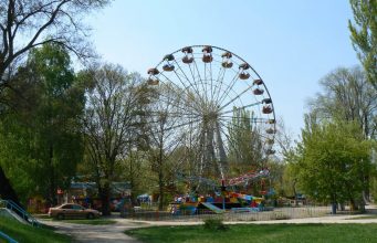 Гулять в парках можно – изменен режим ЧП