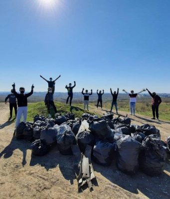 Молодежное движение «Потомки Штефана» провели сегодня экологическую акцию (ФОТО)