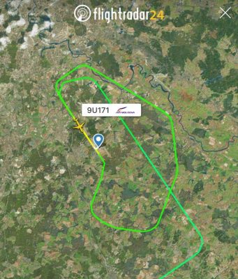 Самолет компании Air Moldova был поврежден при посадке в Москве