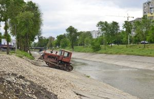 Реку Бык продолжают приводить в порядок