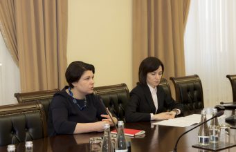 Санду выдвинула Гаврилицу на пост премьера