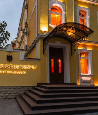 КС высказался о налоговой тайне Конституционный суд