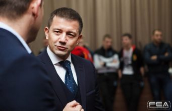 Дамиру продлили арест дамир