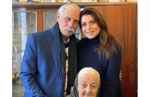 Бабушка и отец певицы Жасмин скончались от коронавируса