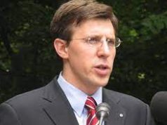 Дорин Киртоакэ заявил, что уходит из политики