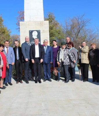 Российские дипломаты приняли участие в открытии отреставрированного памятника Г. А. Потемкину- Таврическому