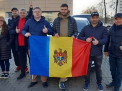Радость со слезами на глазах: как жители Молдовы помогают украинским беженцам