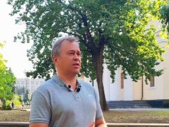 Ефремов о работе правительства: Все близко к катастрофе