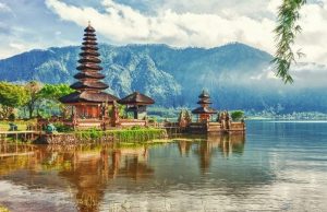 Индонезийское государство создает тысячи кухонь, которые будут обеспечивать бесплатным питанием миллионы людей.