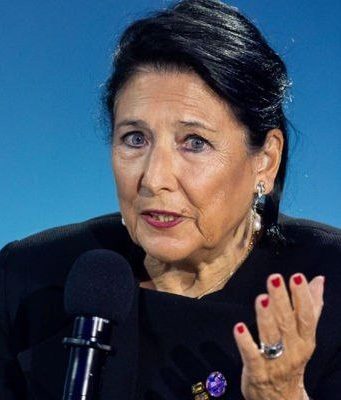 Президент Грузии не намерена идти на допрос в Генпрокуратуру