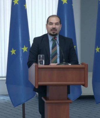 Более 50 тысяч заявлений на компенсации отопления подано в первый день