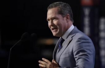 Дональд Трамп выбрал представителя республиканской партии Майка Уолтца своим советником по вопросам национальной безопасности.