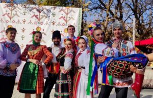 Бендерчане рассказали о своём городе на фестивале-ярмарке Buсaan zengenii в Гагаузии. Мероприятие проходило в Чадыр-Лунге в парке «Победа».