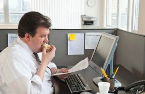 Ученые выяснили, что доступ к высокоскоростному интернету может увеличивать риск развития ожирения