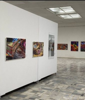 На электронных панно Кишинева будут транслировать работы местных молдавских художников.