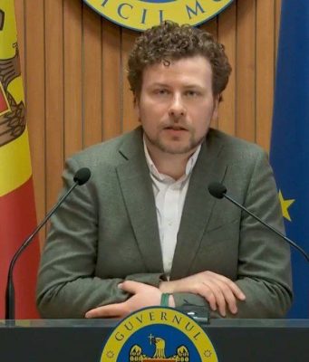 Министр образования и научных исследований Дан Перчун: В следующем году зарплаты учителей вырастут с 7,6% до 13,6%