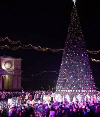 В новогоднюю ночь в центре молдавской столицы пройдет праздничный концерт