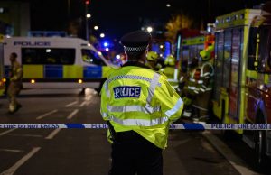 Лондон: автомобиль въехал в толпу в новогоднюю ночь