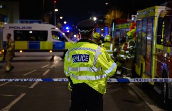 Лондон: автомобиль въехал в толпу в новогоднюю ночь