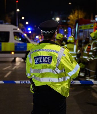 Лондон: автомобиль въехал в толпу в новогоднюю ночь