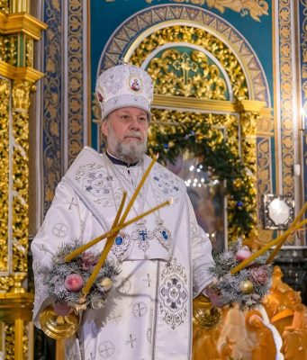 Митрополит Кишиневский и всея Молдовы Владимир поздравил жителей страны с наступлением Рождества Христова.