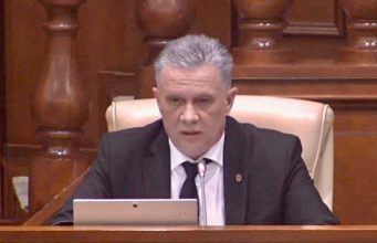 Парламентарии призывают отложить законопроект о строительстве нового посольства США