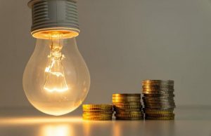 В Молдове всем потребителям компенсируют расходы на электроэнергию после повышения тарифов.